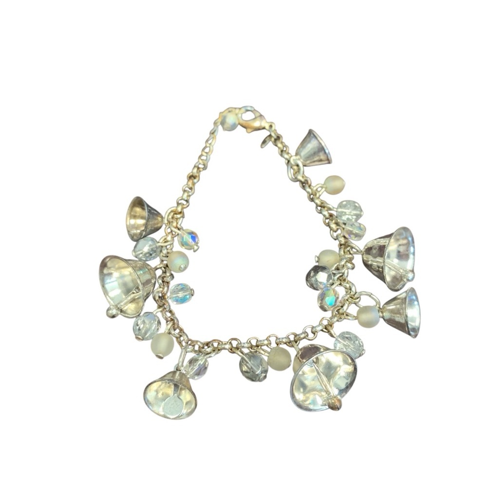 Avon Charming Silver Bell charm Bracelet NIB 2001